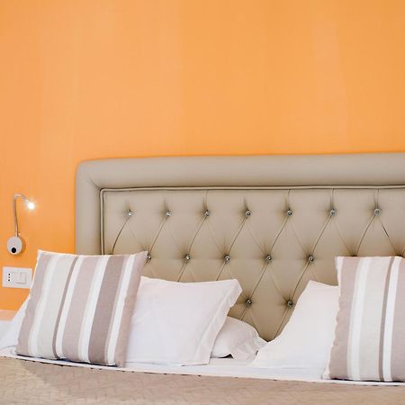 Sorrento Comfort Rooms con piscina Esterno foto