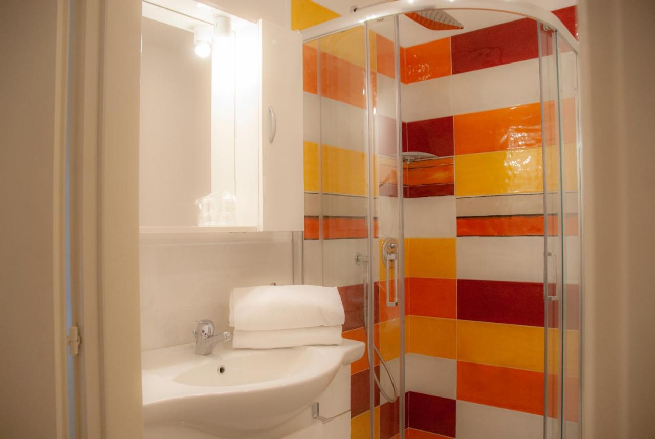 Sorrento Comfort Rooms con piscina Esterno foto